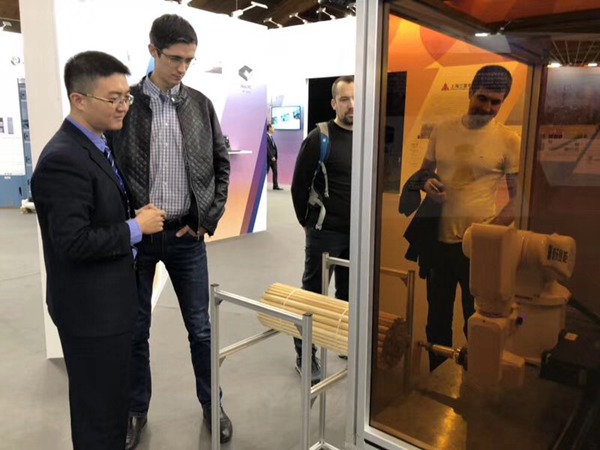 鐳爍光電為中國一帶一路項目添磚加瓦